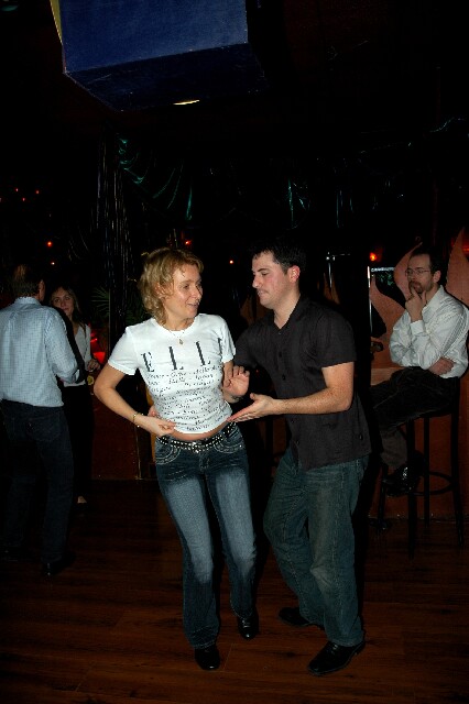 min 2005 12 04 sharkys 135